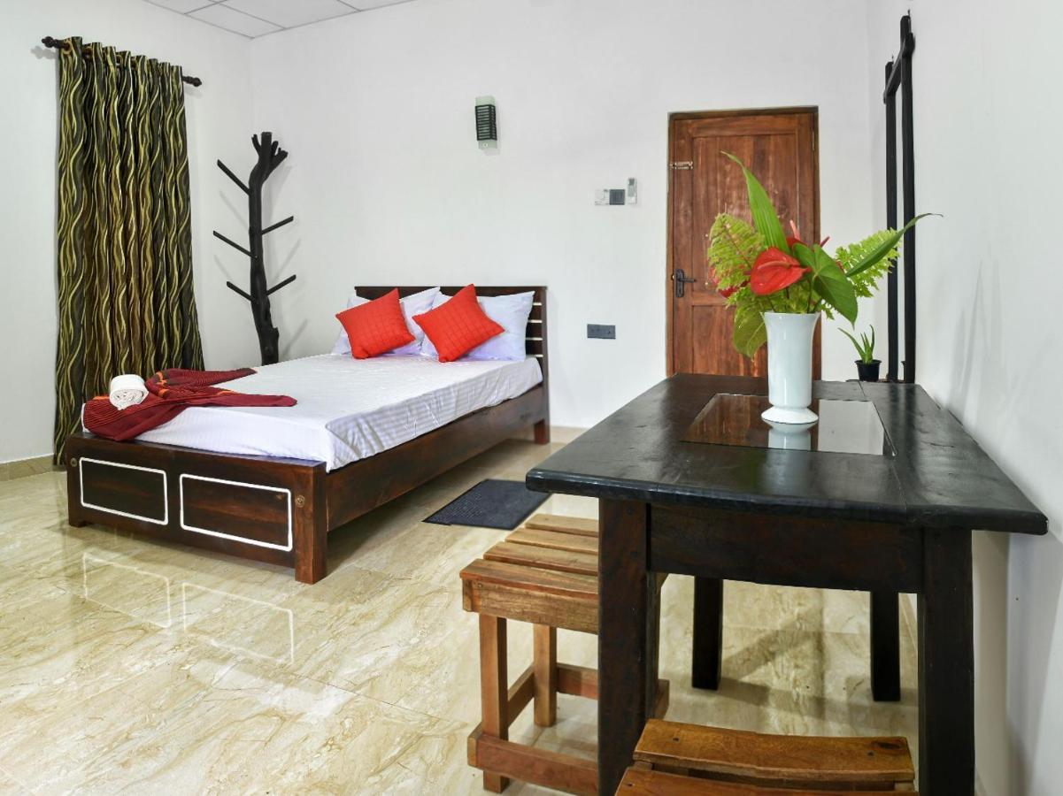 Antharaa Villa Anuradhapura Ngoại thất bức ảnh