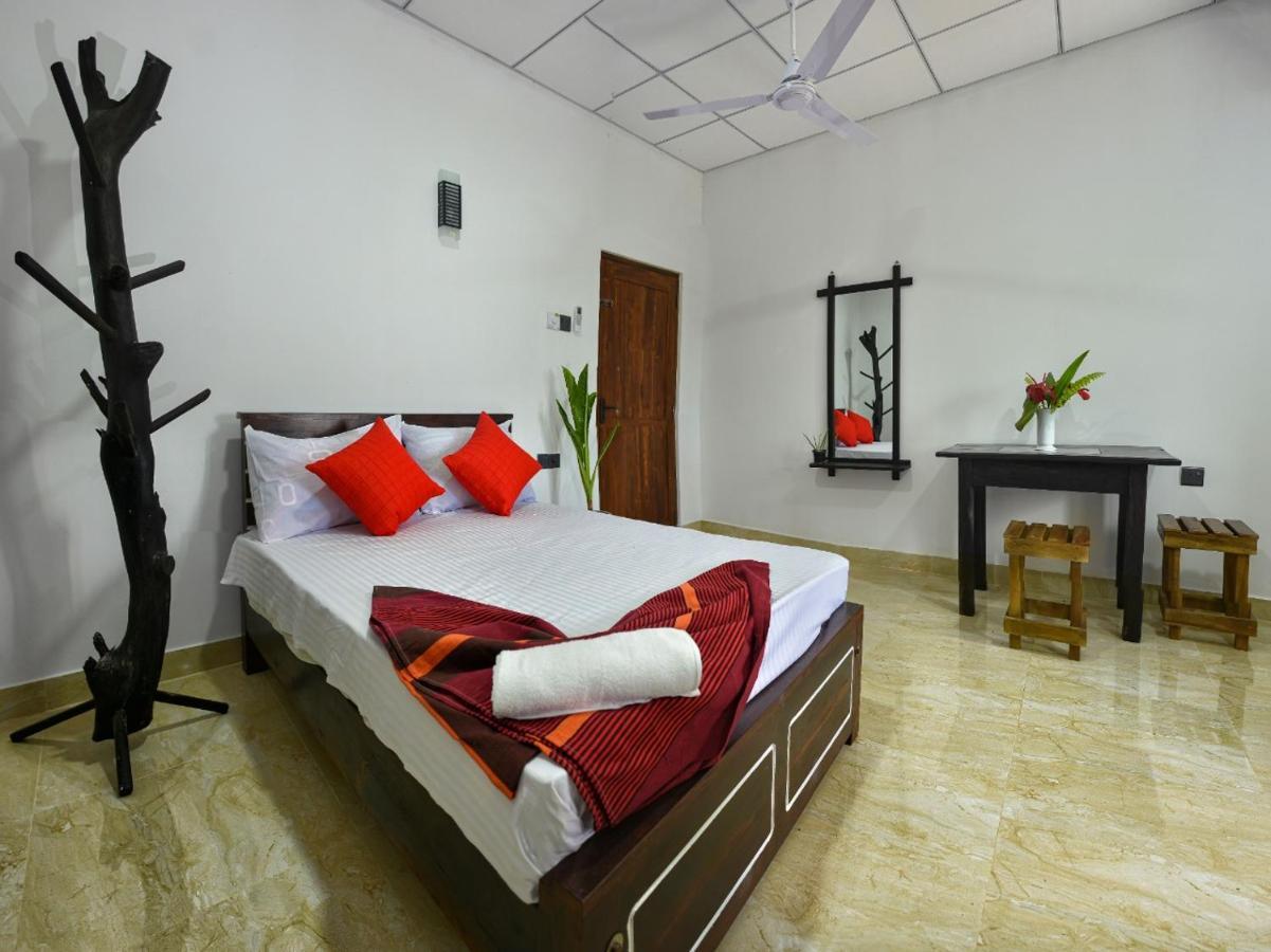 Antharaa Villa Anuradhapura Ngoại thất bức ảnh